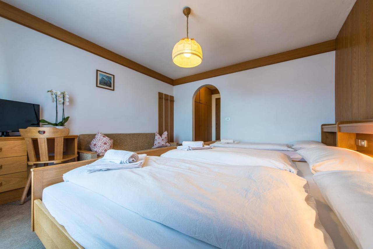 Gasthof Hoerschwang San Lorenzo di Sebato Bagian luar foto