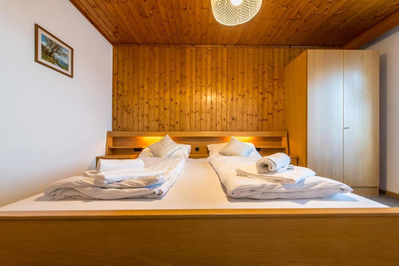 Gasthof Hoerschwang San Lorenzo di Sebato Bagian luar foto