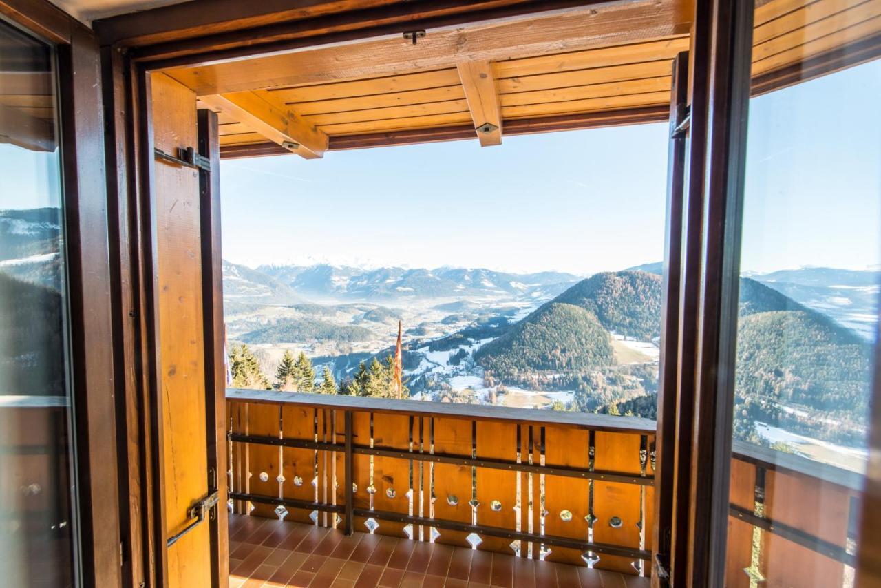 Gasthof Hoerschwang San Lorenzo di Sebato Bagian luar foto